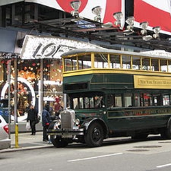 Yellow Coach Manufacturing Company logo