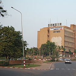 SOMAIR logo