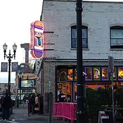 Voodoo Doughnut logo